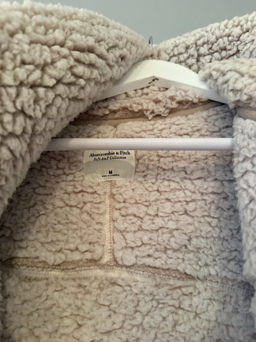 Abercrombie & Fitch Cream Sherpa Fleece Teddy Zip Jacket Size M - Picture 5 of 5